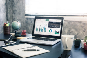 Panel sprzedaży wielokanałowej — porządek w zamówieniach, cenach i stanach